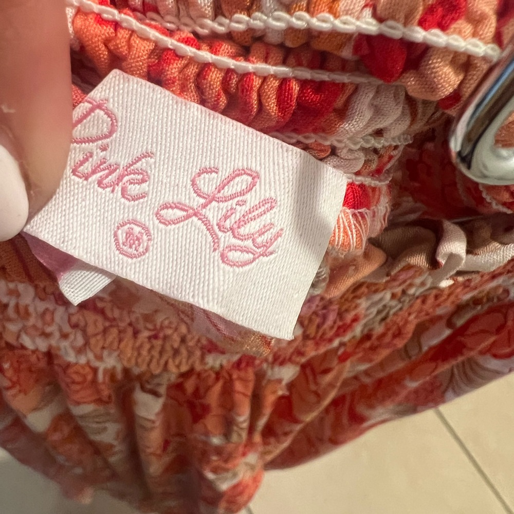 Pink Lily Floral wide leg Pants- Elastic waist. Red and Orange - Picture 3 of 3